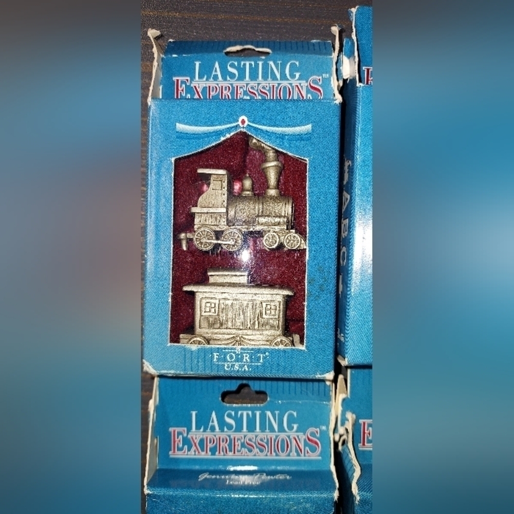 Lasting Expressions - Pewter train set - Picture 2 of 10